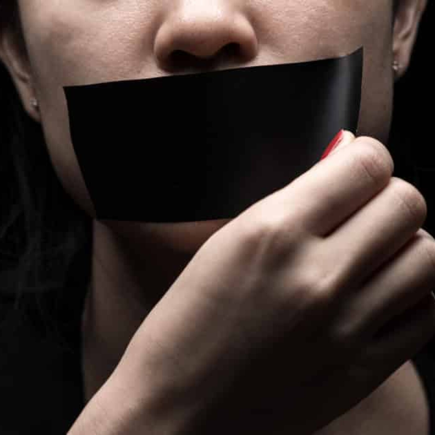 BRISER LE SILENCE D’UNE RELATION TOXIQUE