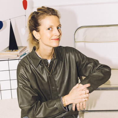 [REDIFF] Jessica : après un cancer du sein, elle crée sa marque de joaillerie cover