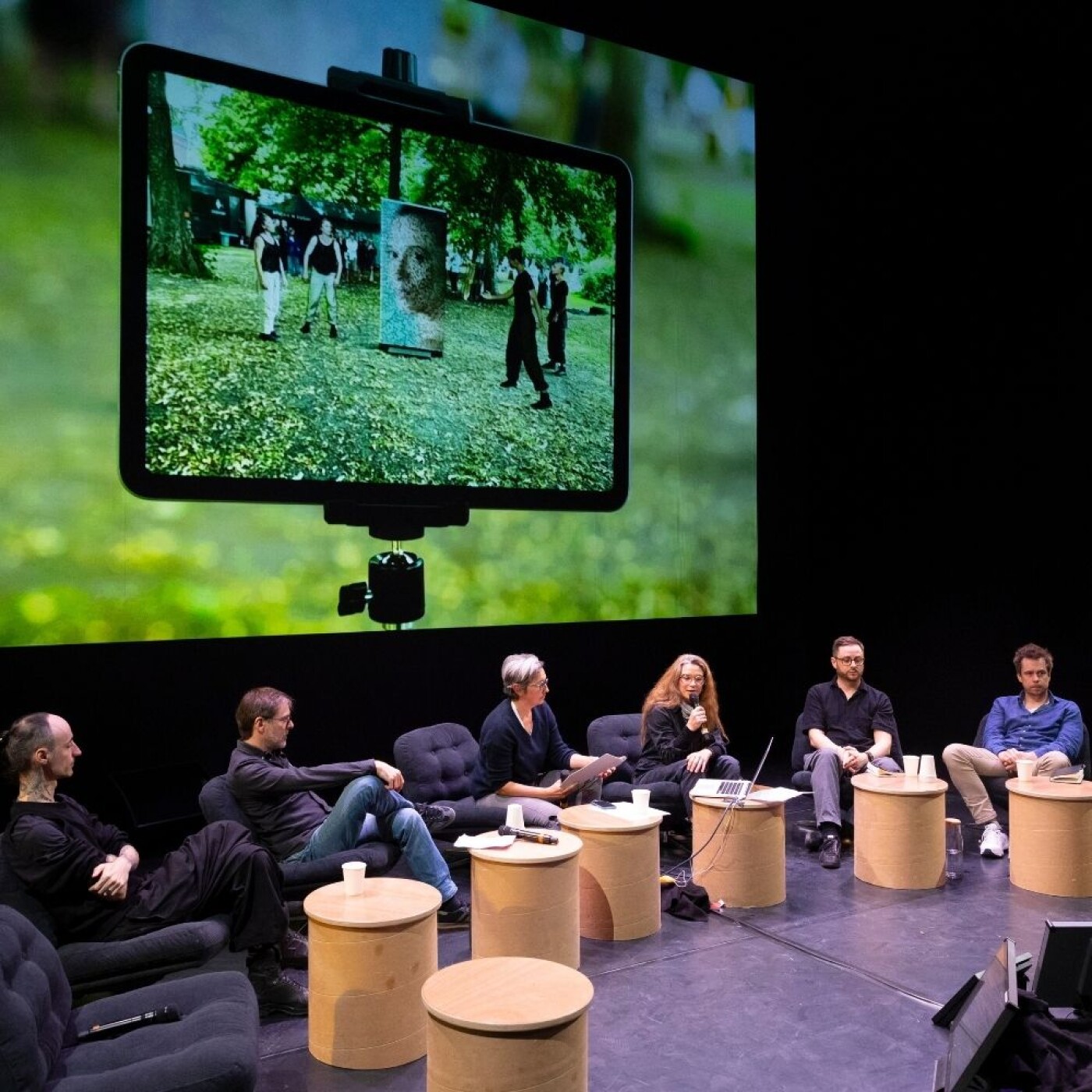 Potentialités artistiques des technologies : paroles d’artistes, partie 1 episode artwork