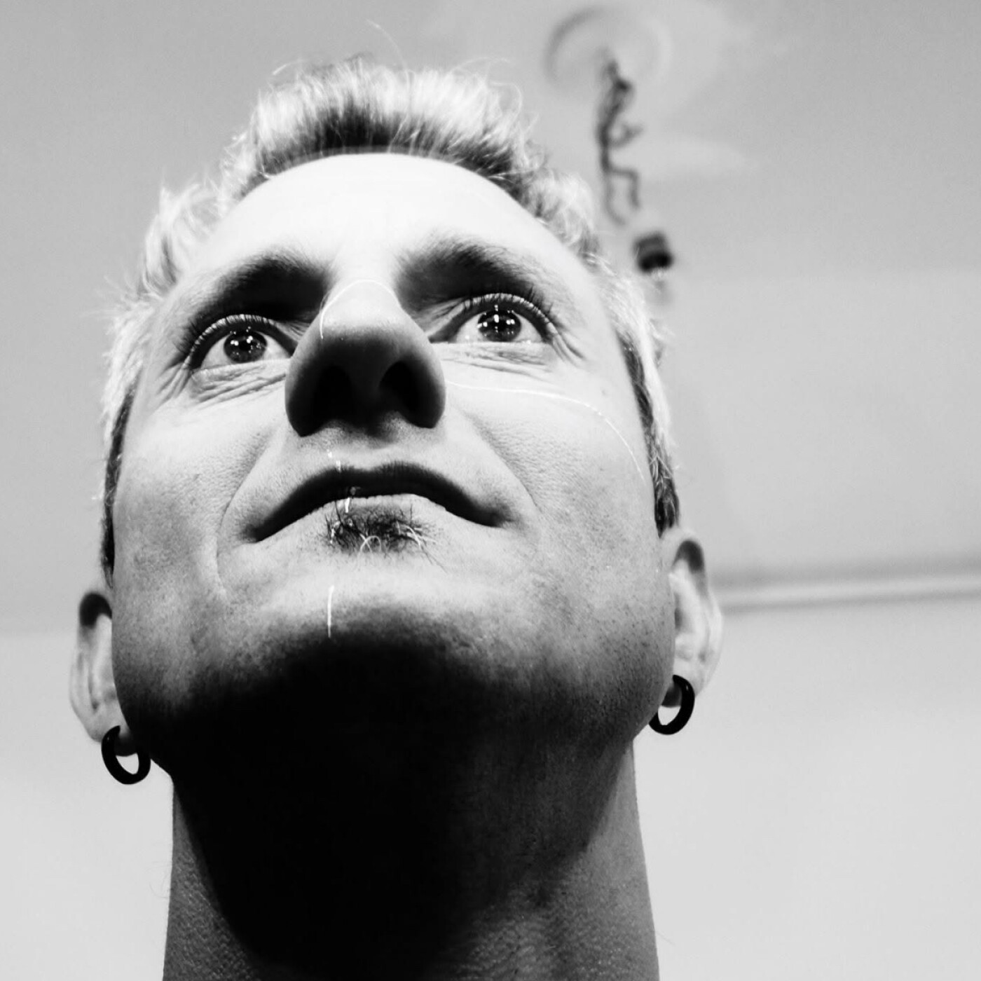 Fred: le prologue, entre création musicale et poésie du son. Fred: le prologue, entre création musicale et poésie du son.