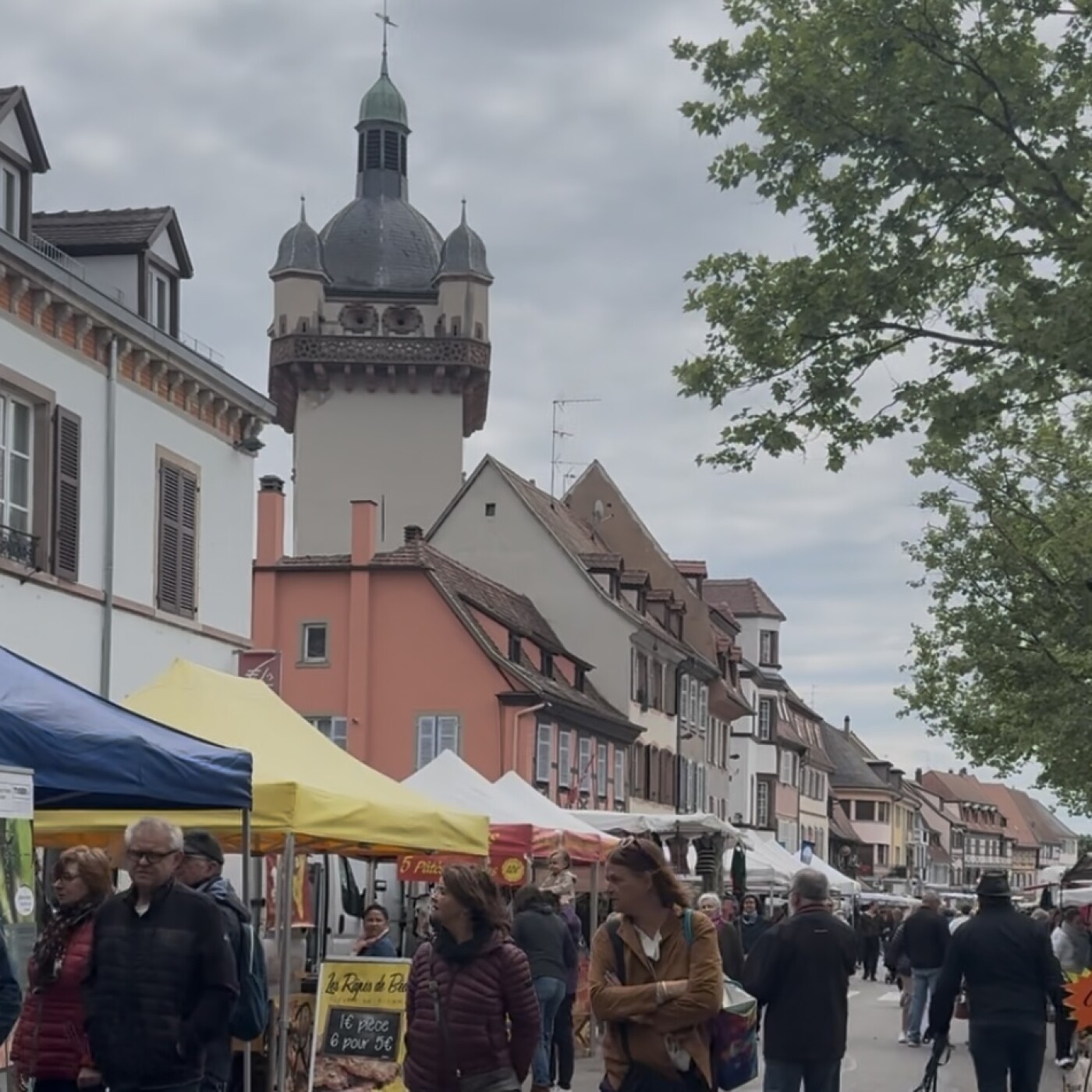 Marché de Sélestat : L'avis des passants episode artwork