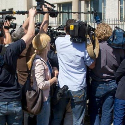 Desinformación y noticias falsas: ¿cómo combatirlas? cover