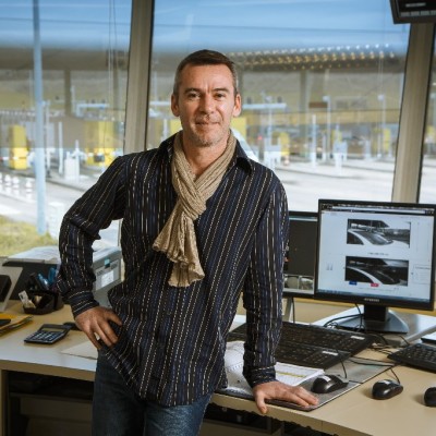 Assistance péage : "On reste là, pour aider les conducteurs" cover