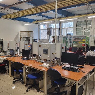 ÉMISSION SPÉCIALE - Focus sur quelques formations du Groupe Saint-Joseph La Salle Troyes cover