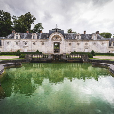Une pause de châtelain sur l'A13 ! cover