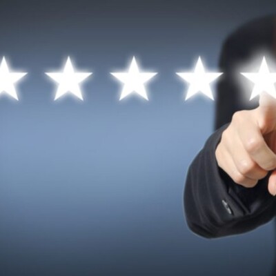 Développer les qualités clés de l’auditeur | Humilité, pédagogie, empathie cover