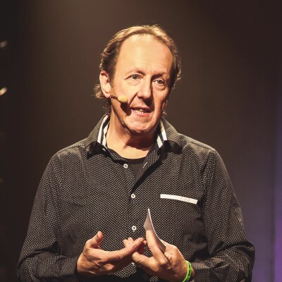 13 - Philippe Decourroux : les 100 ans de la pièce de 5 francs pour annoncer l’Evangile cover