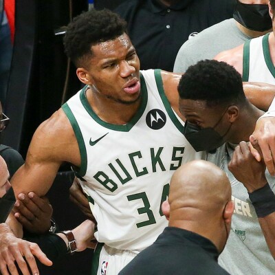 Phoenix Suns na final da NBA + A lesão de Giannis (USA na Rede #276) cover