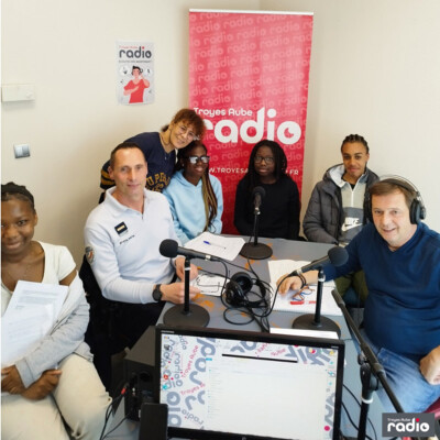 RADIO GAGA - Du vendredi 28 avril 2023 cover