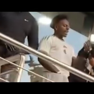 Comment le show de Speed, le plus grand influenceur du monde, a viré au scandale à Alger cover