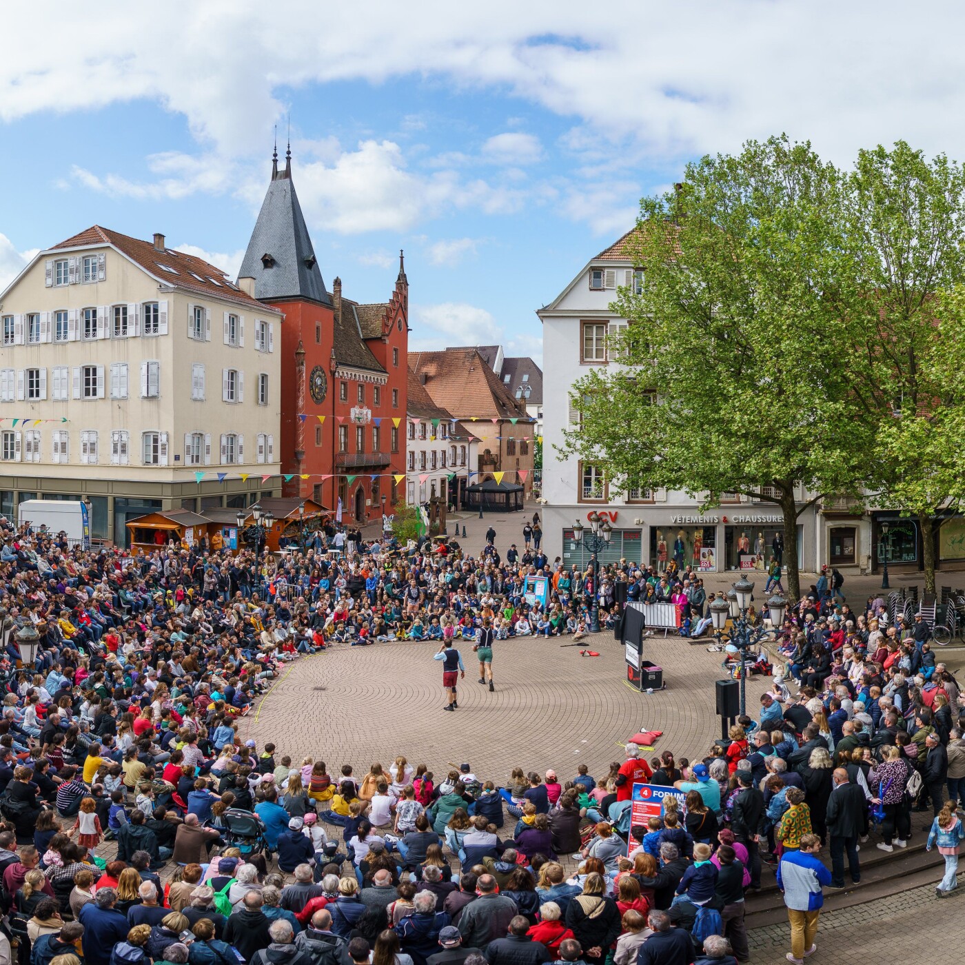 Festival Humour des Notes, le plus important festival de rue en Alsace episode artwork