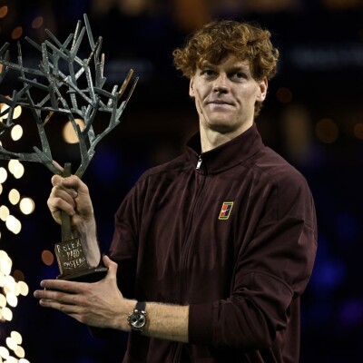 (Épisode en duo) - Jannik Sinner, invincible en indoor, en route pour le doublé à Turin ? cover