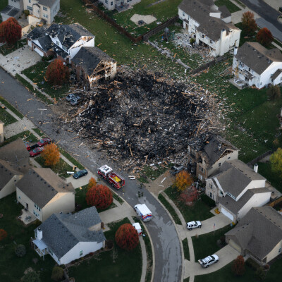 50 • Le complot de Richmond Hill | Déflagration mortelle 🏠 🇺🇸 💥 cover