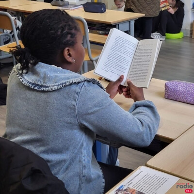 L'INFO DU JOUR - Le 1/4 d'heure lecture cover