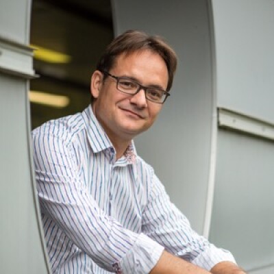 Comment la modélisation peut-elle aider au développement des vaccins ? - Rodolphe Thiébaut cover