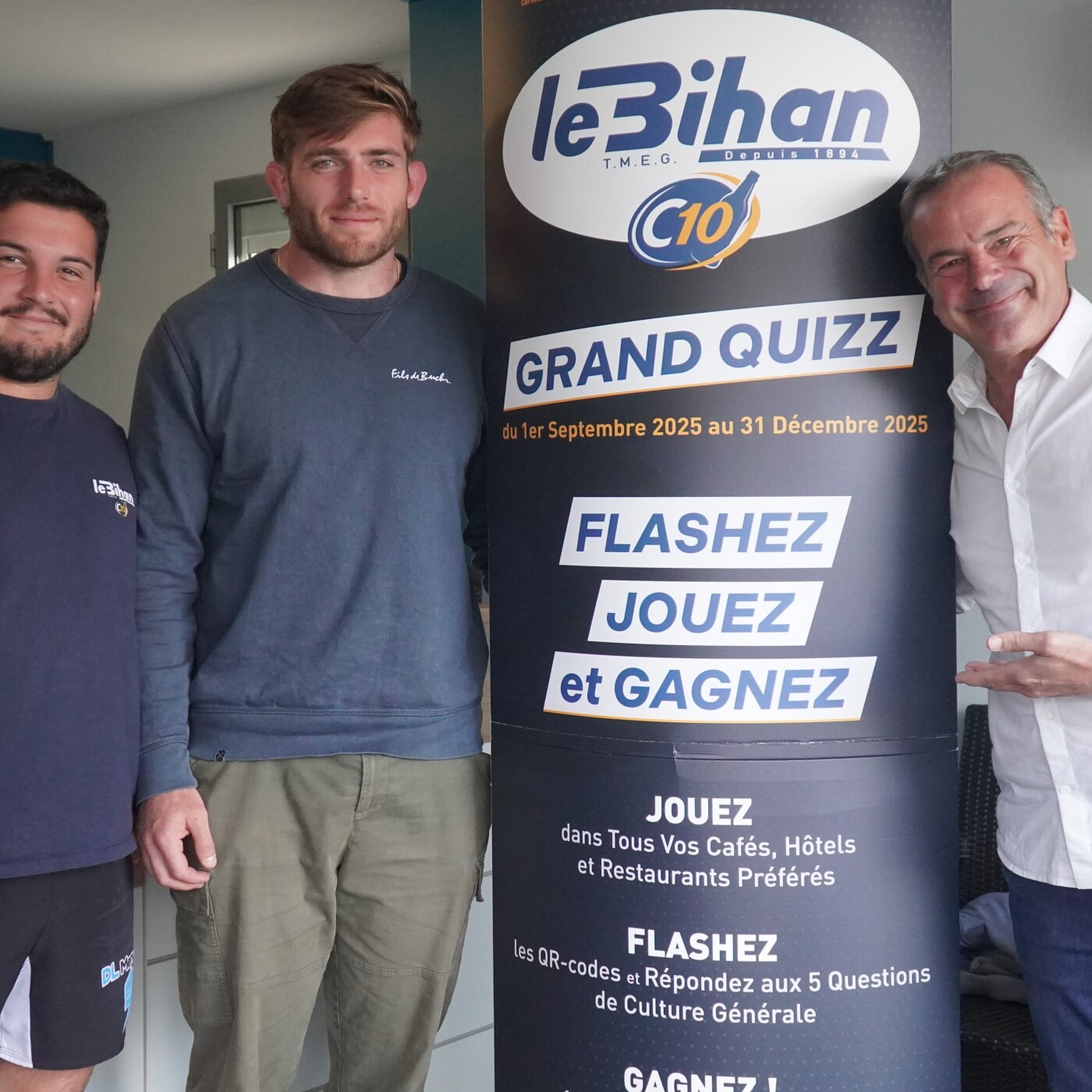 A La Teste, Huggo Clinquart nous parle de son rôle chez Le Bihan de l'UAGM Rugby et il nous présente l'opération Grand Quizz - Foot Café episode artwork