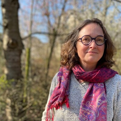 Pleins feux sur Véronique Perriot cover