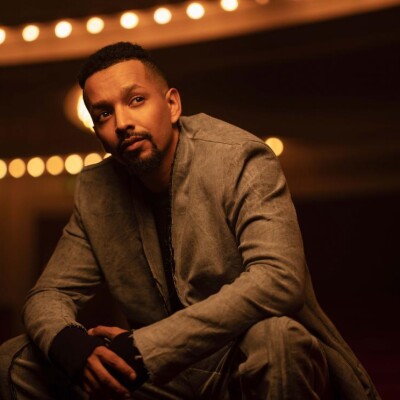 Waly Dia s'invite au micro de Sanef 107.7 ! cover