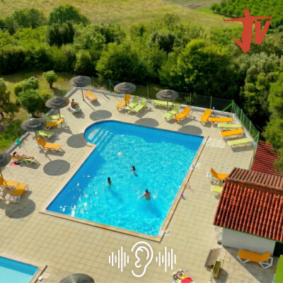 30 - Camping naturiste Les Manoques : luxe, nature et esprit de famille cover