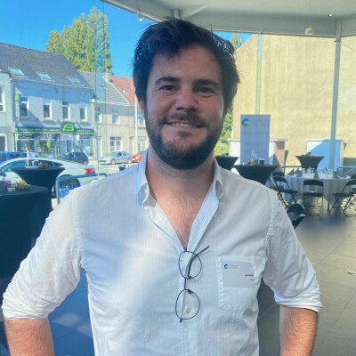 L'invité Cercle Du Lion -Loic Simon- Niboo cover