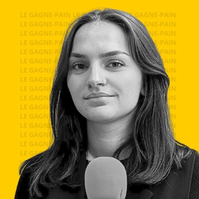 #43 Campaign Manager, Clarisse Vaucher cover