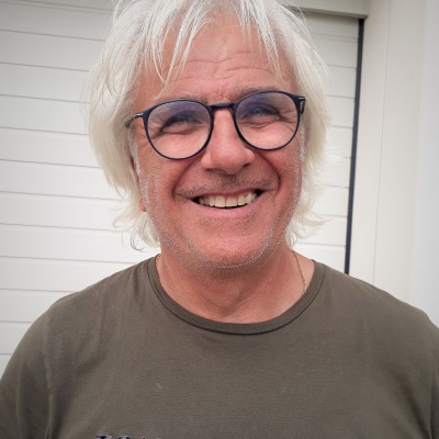 Citoyens de la vigne 5 - Rapports tendus entre promeneurs et viticulteurs cover