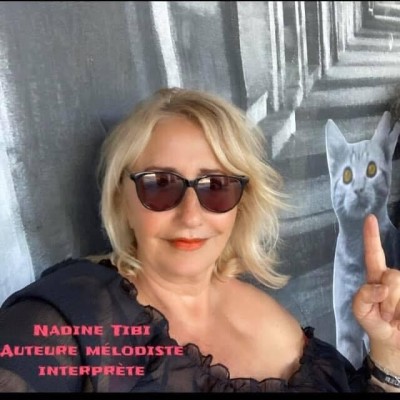 Interview Nadine Tibi chanteuse et auteur de chansons cover