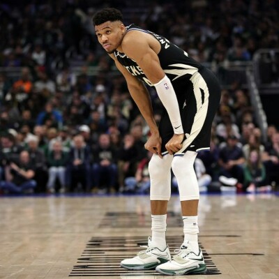 NBA: Começo dos playoffs + prêmios da temporada (Livecast TP #99) cover