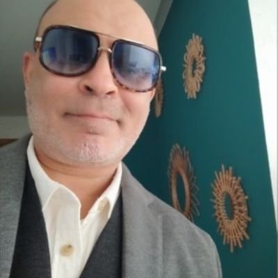 La semaine agitée de HFF : Festival de Cannes : la Palme d'or pour Volodymir Zelensky ? - Par Hafid Fassi Fihri cover