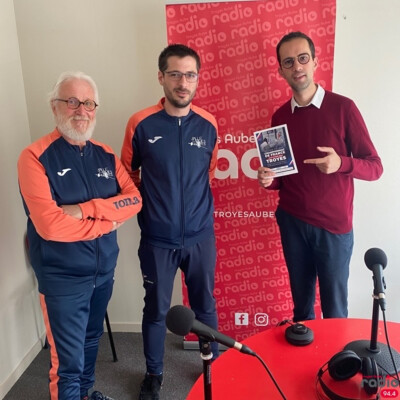 NUMÉRO 10 - Les championnats de France d'escrime handisport cover