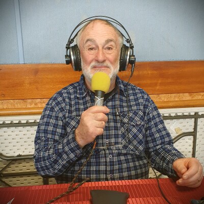 Franchir les Pyrénées avec Yvon Techeney - Quand les auteurs se livrent... cover