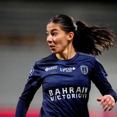 Clara Matéo, en équilibre cover