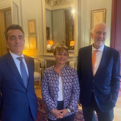 Ambassade de France - Xavier Lapeyre de Cabanes - Ambassadeur de France en Belgigue cover
