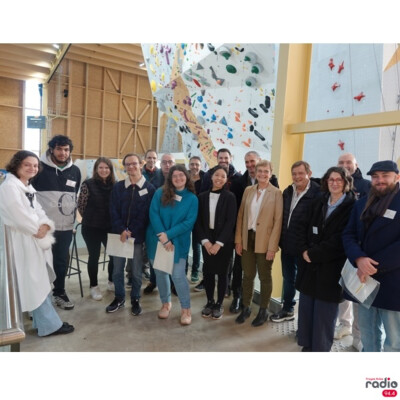 COUP DE POUCE - L'école de la deuxième Chance de Troyes cover