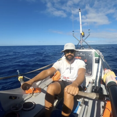 Louis, le tour du monde à la force humaine cover