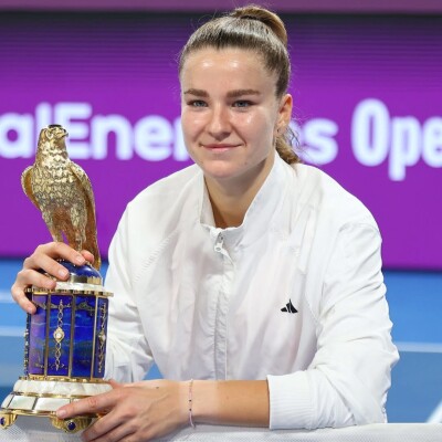 Sublime Muchova, la troisième est la bonne pour De Minaur cover