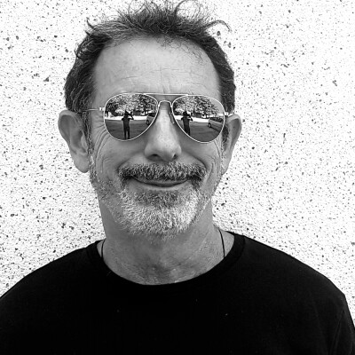 Que mon Gode sauve ze Queen cover