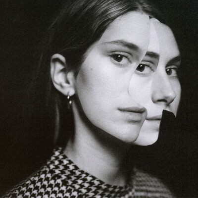 CLAIRE DAY | TOUR BUS / NEO TOULOUSE cover