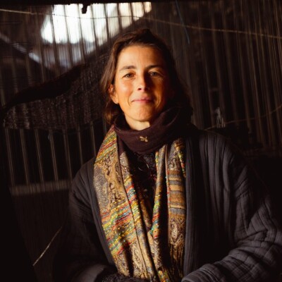 Entretien avec Sophie Krier, artiste et boddhisattva (1/3) : L’art de la présence | Zen | Art | Attention cover