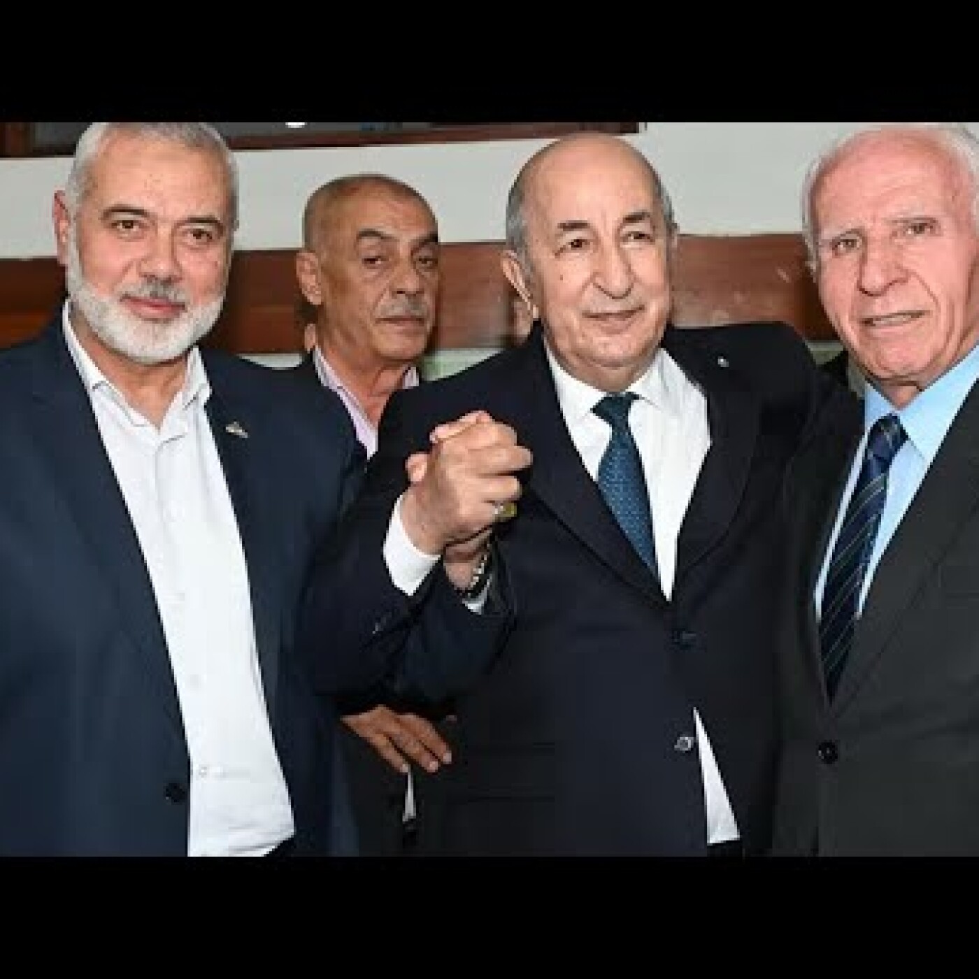 Gaza et Palestine : comment Tebboune a retourné sa veste sans rien gagner avec l’Amérique de Trump episode artwork