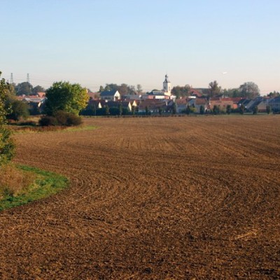Le Vieux-Pays de Tremblay-en-France, village gaulois en zone dense cover
