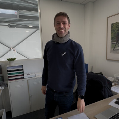 🎙️ 🔮 Geoffrey Lotigie — Son parcours d’entrepreneur, la naissance de Mors&More cover