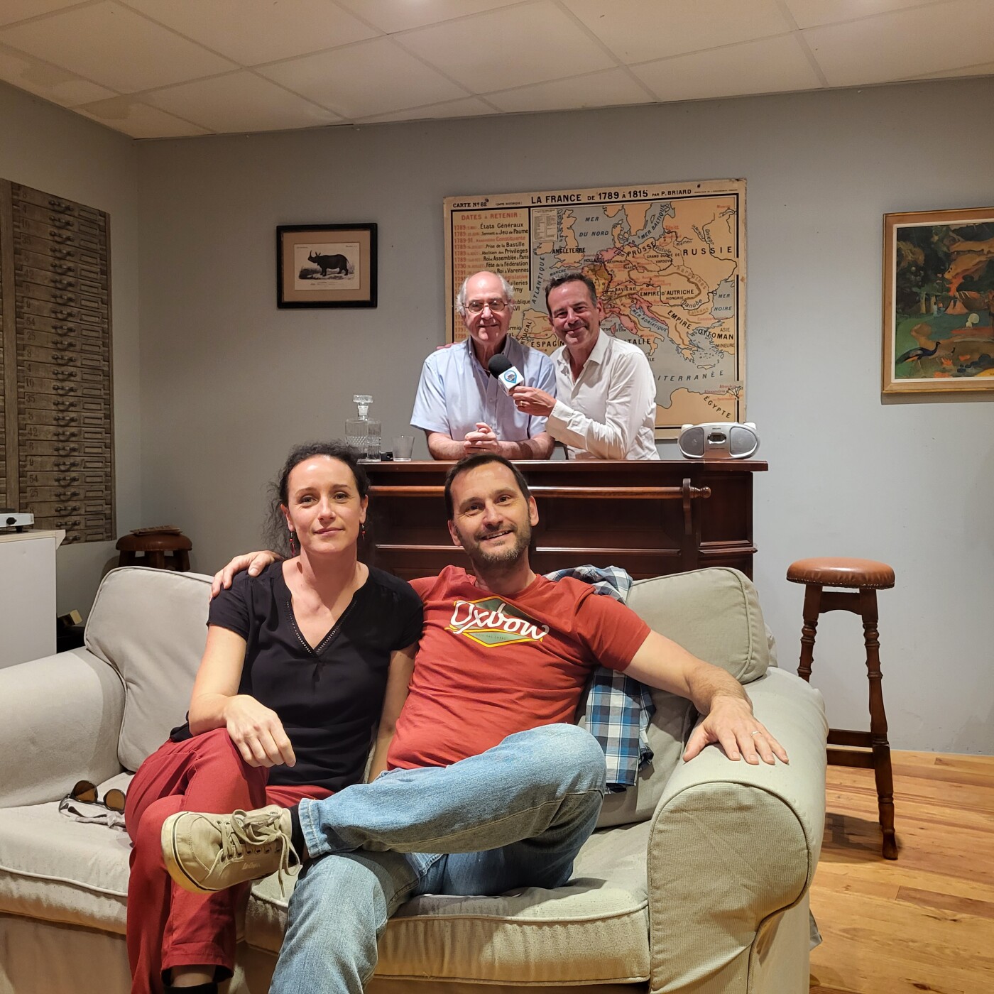 Depuis Le Zèbre à Arcachon, Claude Labat, Cécile Dubourg et Frédéric Brossard vous présentent la nouvelle comédie à l'affiche episode artwork
