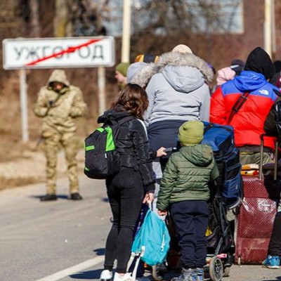 El apoyo a los refugiados de Ucrania: conversación con Sara Escudero (Cruz Roja) cover