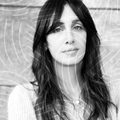 #4- Spécial COVID19#2 Dr Hadia Decharriere : romancière cover