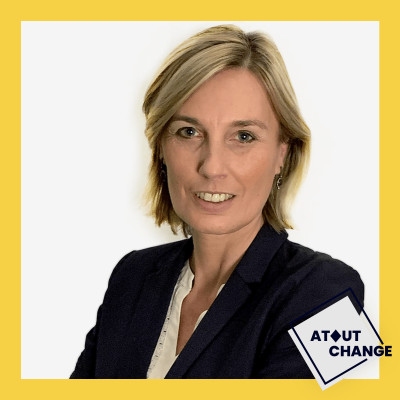 Comment instaurer une culture de l'innovation dans un milieu règlementé et traditionnel - Magali Noé cover