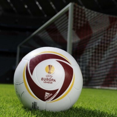 Le sport par derrière - l’OM en finale de Ligue Europa vs FCM cover