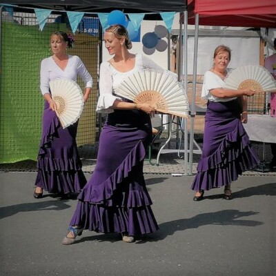 A la découverte des danses Sévillanes avec l'association Peralta ! cover