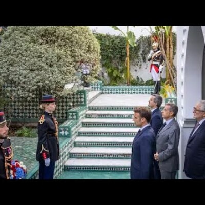 Comment l’Algérie s’est ingérée dans les élections françaises pour faire gagner Emmanuel Macron  cover