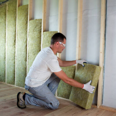 Trop froid? Trop chaud? L'isolation semble une bonne solution ! cover